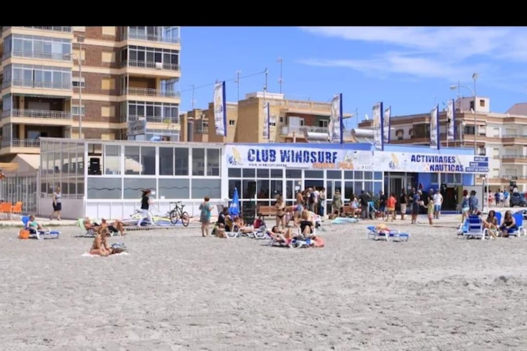Apartamento Frente Al Mar, Familiar Y Acogedor. Santa Pola Dış mekan fotoğraf